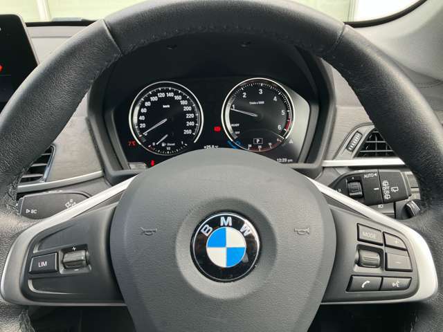 バリューローン据置金額の最終回は、一括引落しの他に分割で支払う再ローン・プログラムもございます。ローン終了時に初度登録から14年以内であれば最長60回まで再分割支払いが可能です。詳しくはお問合せ下さい。