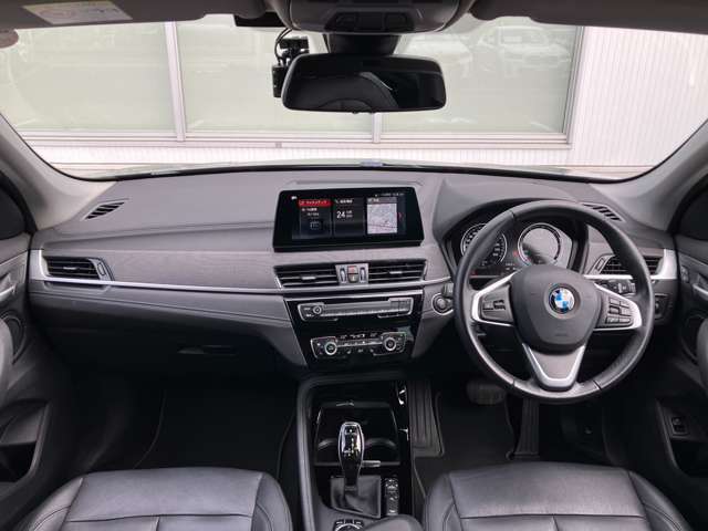 あらかじめ車両本体価格の一部を、据置価格として最終回のお支払い分に設定。月々のお支払いをお手ごろに設定いただけるバリューローンプログラムがご利用いただけます。支払回数は24・36・48・60回から選べます。