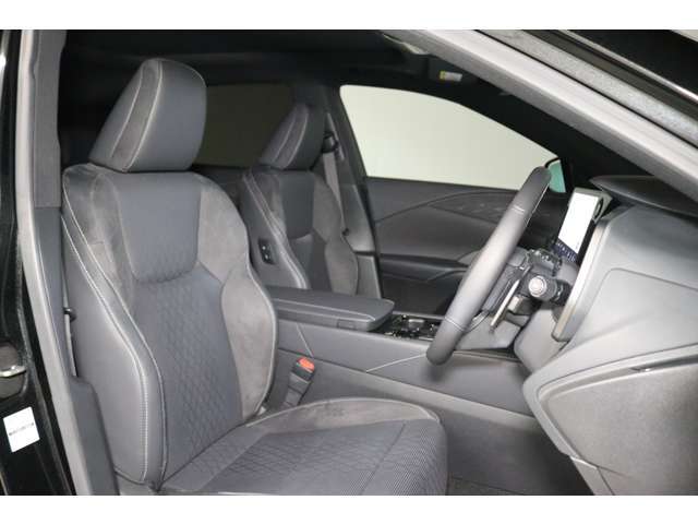 お客様のカーライフを十分にお手伝いさせていただきたいので、お気軽にお問い合わせください。