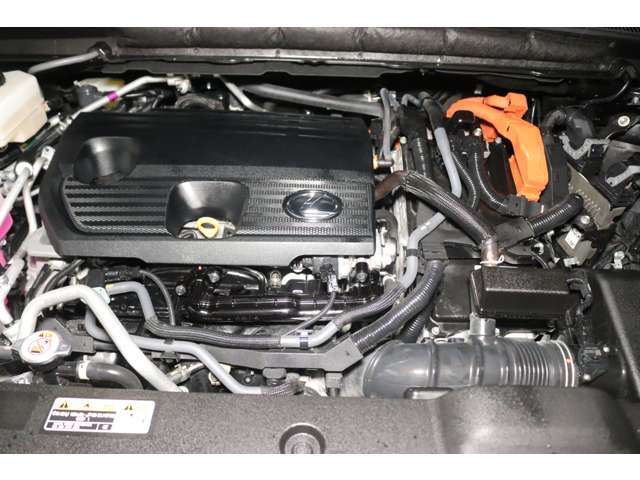 充実の保証とサービスで 安心と感動のレクサスライフを 私たちとともにお過ごしください。