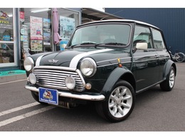 カーセンサーアフター保証取扱店です！保証項目数350項目！業界トップクラスです！保証内容やご加入頂ける条件等はスタッフまでお気軽にご相談ください！