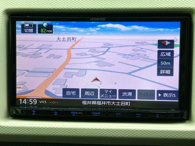 WECARSの店舗にはキッズコーナーがございます！お子様連れのお客様もごゆっくり車選びをお楽しみいただける空間です！