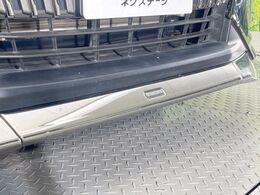 【モデリスタエアロ】人気のモデリスタエアロを装着！クルマの外観がよりスタイリッシュになり、街中で存在感あふれる1台に♪将来買い替える時にもリセールに影響しやすく、価値ある人気の装備です！