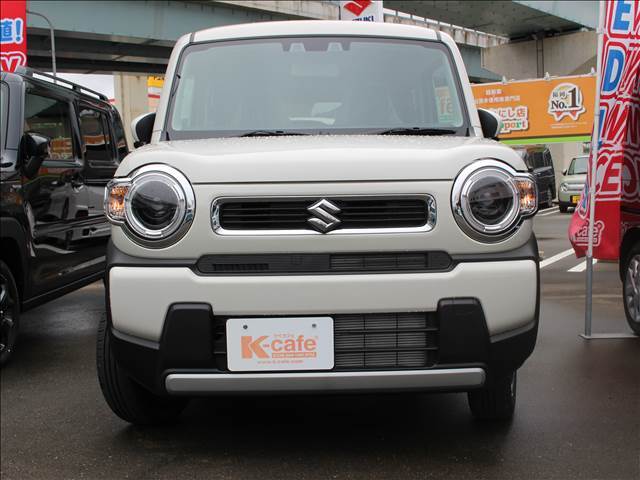 人気の届出済未使用車や厳選中古車を全メーカー豊富に取り揃えております。