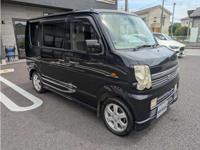 大好評のボディコーティングもご納車までに施工可能！雨染みや線傷など中古車だからと諦めていませんか？ピカピカの状態でお乗り出し頂けます！