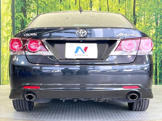 安心の最長10年・走行無制限保証（有償）をご用意。保証内容も充実はもちろん、無料点検＆オイル交換や、年中無休の全国・24時間ロードサービスも付帯されておりますのでご安心下さい。