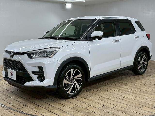 各種オートローンもご用意しております。頭金0円から審査可能。12回から120回までお支払回数がお選び頂けます。中古車から新車すべてにご利用頂けます。お気軽にスタッフへご相談ください。