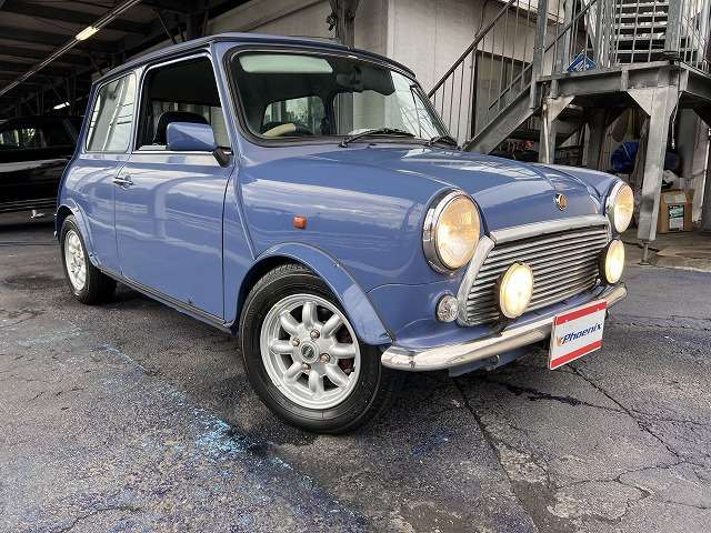 修復歴無し・ワンオーナー・禁煙車・本革シート・40周年特別仕様車・800台限定・専用メーター・専用エンブレム・12アルミ・同色オーバーフェンダー・大型フォグ