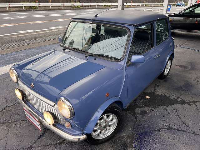 修復歴無し・ワンオーナー・禁煙車・本革シート・40周年特別仕様車・800台限定・専用メーター・専用エンブレム・12アルミ・同色オーバーフェンダー・大型フォグ