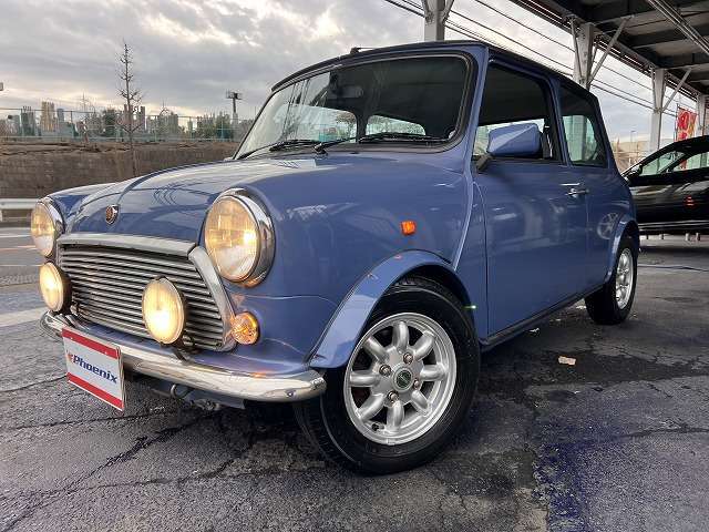 修復歴無し・ワンオーナー・禁煙車・本革シート・40周年特別仕様車・800台限定・専用メーター・専用エンブレム・12アルミ・同色オーバーフェンダー・大型フォグ