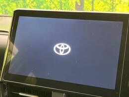 【10.5インチ　ディスプレイオーディオ】大画面のディスプレイはAppleCarPlayやAndroidAutoが利用可能。大きな画面でスマホナビアプリ等が利用いただけます♪