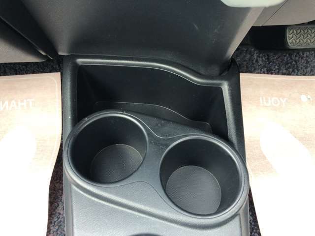 【純正ドリンクホルダー】