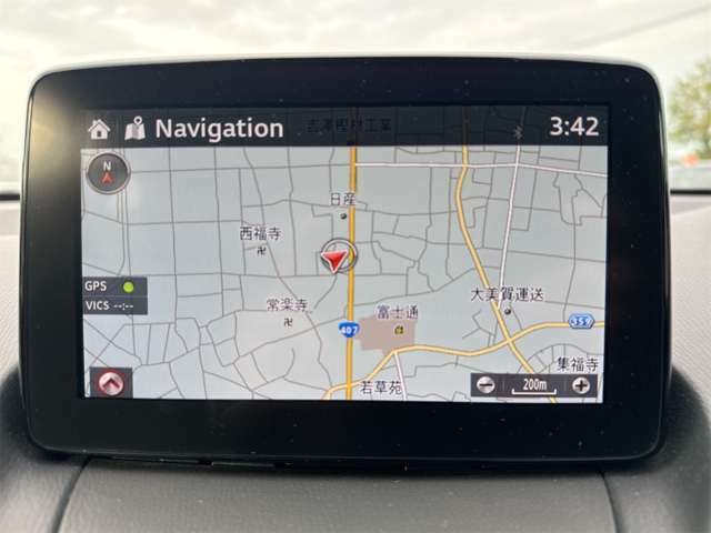 今じゃついていて当たり前と言われるナビももちろん装備済♪