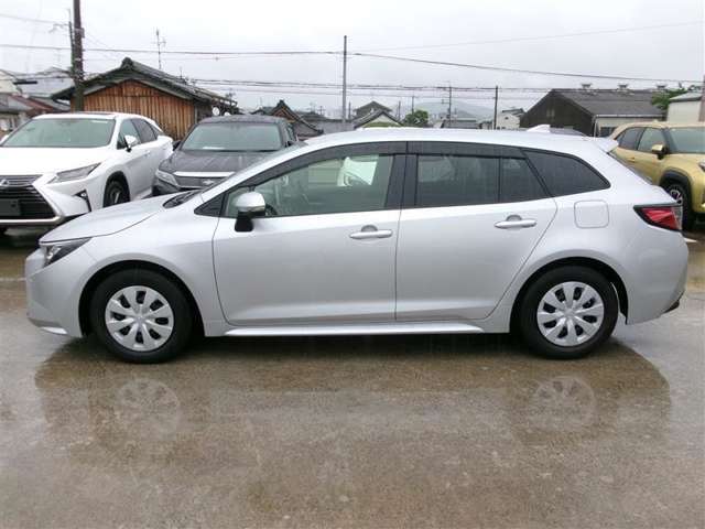 トヨタ認定中古車になります。まるごとクリーニングで見えない部分もまるごと洗浄しております。