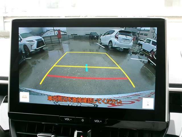 バックモニター付きですので、日常の駐車はもちろん、人や障害物などを映像で確認できるので安心です！（補助装置になりますので、目視でもご確認ください）