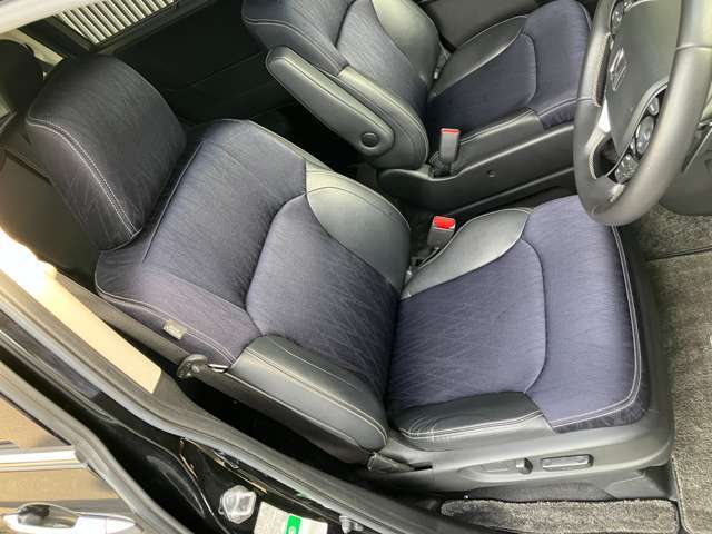 ゆったりと乗り心地の良い運転席です。長距離でもしっかりサポートしてくれます。