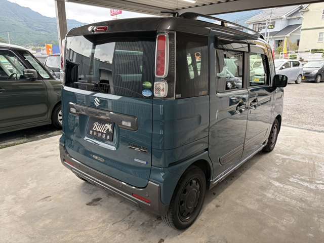 禁煙車！気になるキズや凹み等無く、非常にキレイな外装が自慢です！