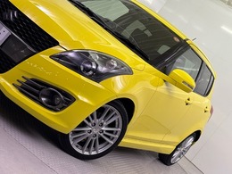 平成28年式のスイフトスポーツ入庫！！6速マニュアルシフト！！ETC！！CDチューナー！！純正アルミホイール！！ドライブレコーダー！！オートクルーズコントロール！！