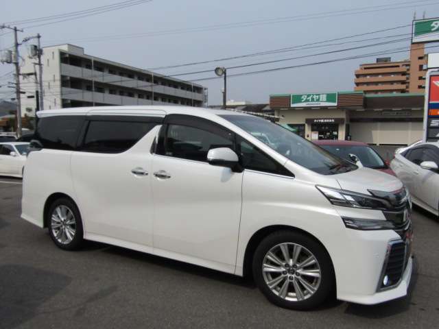 当社では、お客様にご購入後も安心して長く乗って頂ける様に、保証を取り扱っております。年式、走行距離に応じて保証をお付けできます。詳細はお問合せください。