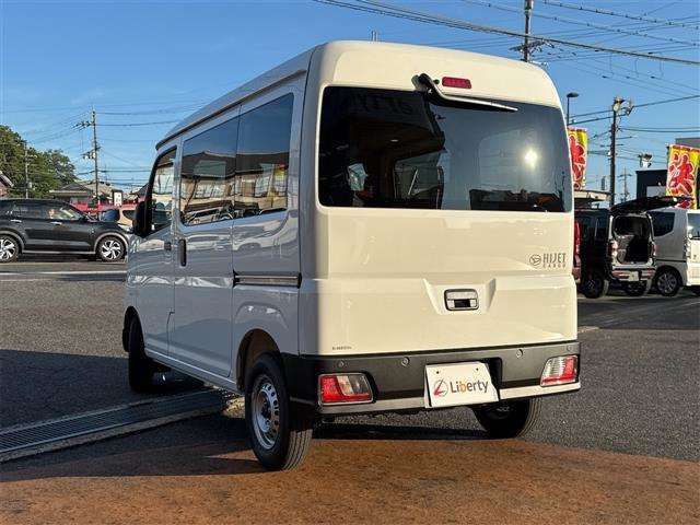 ■□■□■ 登録（届出）済未使用車はノルマ達成のために作られた走行100km未満、かつ初度登録または初度届出された車両でいわゆるアウトレット車です！】 ■□■□■