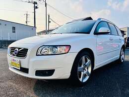 車の卸売センター佐賀自販です！数ある中からクリックしていただきありがとうございます！