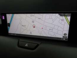 ナビSDを装着済みですので、ご納車後は直ぐにご使用いただけます。ぜひ出掛けしていただき、思い出を沢山作ってくださいね。