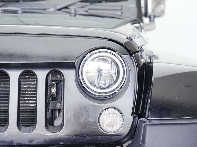「キズやエンジンの状態は?」「イヤな臭いはしない?」「修理歴や水没車じゃないか気になる！」どんな小さな不安でもお答えします。お気軽にお問い合わせください！