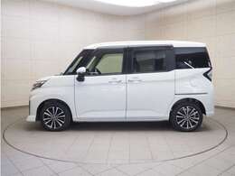 安心の納車前整備を実施します。その際にエンジンオイル、オイルエレメント、ワイパーゴムを交換いたします。