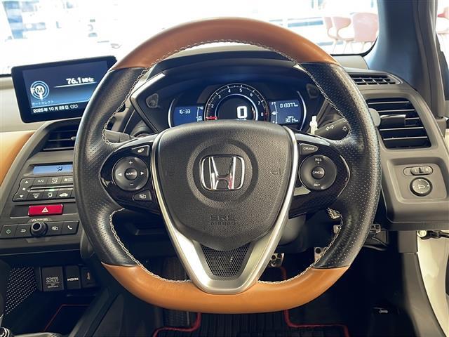 気になる車はすぐにお問い合わせください！画面右側の0066から始まる無料ダイヤルからお問い合わせ下さい！専門スタッフがお車のご質問にお答えいたします！