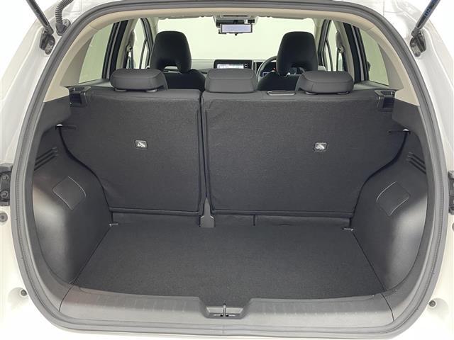 ◆【トランク】積み込みやすくて、たっぷり積める荷室です。シートアレンジできるものは、乗車人数と荷物の量や大きさによってシートを動かすことができるので、より快適なドライブが可能です！