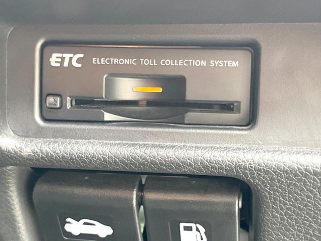 【ETC】高速道路の料金所をストレスなく通過！話題のスポットやサービスエリアに多い「スマートIC」利用時は必須のアイテムです。当店でセットアップを実施、ご納車当日からすぐにご利用いただけます！