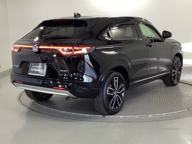 ご覧のように綺麗にクリーニングされており、とてもキレイなボディですよ。外装はもちろん内装も綺麗です。