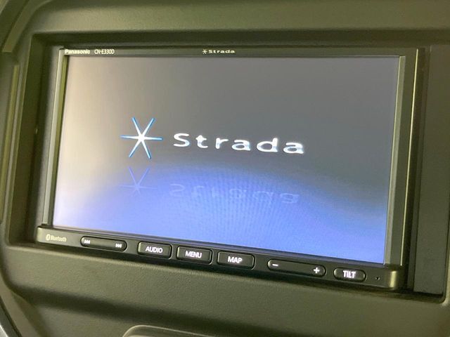 【ナビゲーション】目的地までしっかり案内してくれる使いやすいナビ。Bluetooth接続すればお持ちのスマホやMP3プレイヤーの音楽を再生可能！毎日の運転がさらに楽しくなります！！