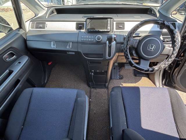 フロントガラス大きく視認性が良いです！