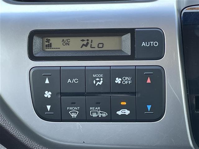 快適なドライブを楽しむための機能が装備されています！運転席から触れるので、使いやすいです！除菌プランいれていただくと、さらに清潔で安心していただけます！