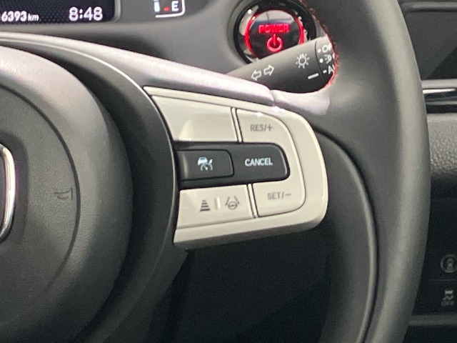 ★ホンダSENSING搭載車★ ミリ波レーダー＋単眼カメラでドライバーを見守る安全システム！多彩な先進機能が、さまざまなシーンで安心・快適なドライブをサポートします