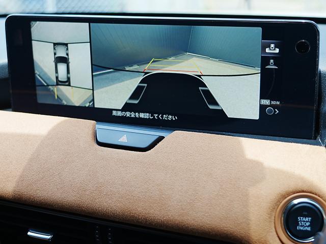360°ビューモニターを搭載しています。パーキングセンサーと合せてお使いいただくことで、安全、安心にお車の取り回しを行っていただけます。