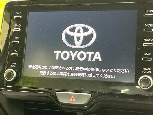 【新型ディスプレイオーディオ】お持ちのスマートフォンと連携して、ナビやbluetoothでの音楽再生が可能です♪別途ナビ機能の取付けも可能です♪