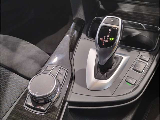 ☆オンライン商談・動画配信サービス実施中！！☆気になるお車の詳細を動画またはビデオ通話でご案内させていただきます！！