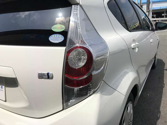 展示車両は、展示前に外装はもちろんの事、内装も隅々まで清掃を行い清潔で快適にご覧いただけるように展示しております☆ご成約時には、外装、内装をチェックして洗車、清掃を行いお客様へ納車いたします。