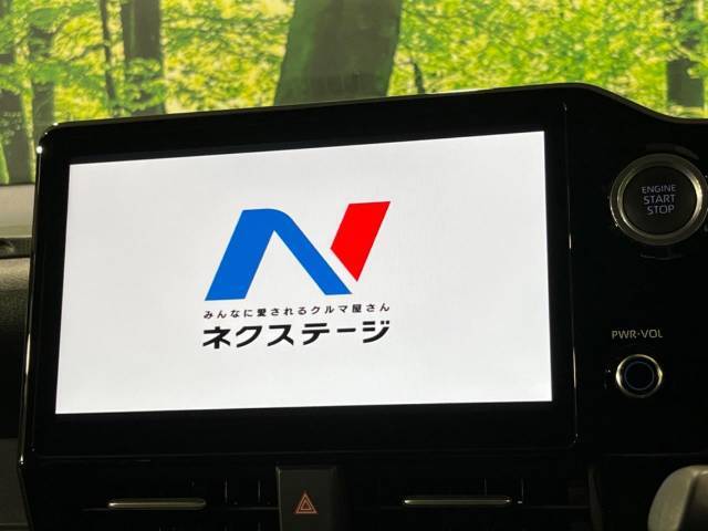 【10.5インチ　ディスプレイオーディオ】大画面のディスプレイはAppleCarPlayやAndroidAutoが利用可能。大きな画面でスマホナビアプリ等が利用いただけます♪