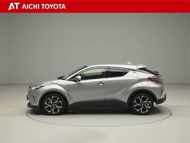 『ロングラン保証』はメーカー、年式を問わず1年間・走行距離無制限の無料保証です。最長3年まで延長可です！詳しくはスタッフまでおたずねください。