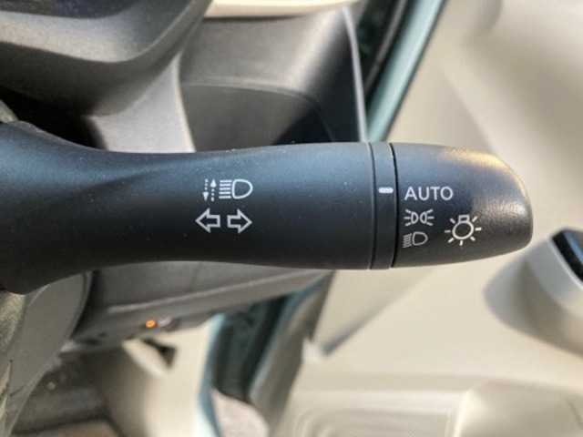 オートライトつきです。