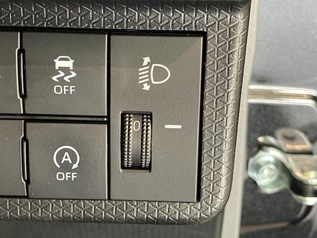 納車前に12ヶ月点検・エンジンオイル＆エレメント交換・　バッテリー交換・ワイパーゴム交換・キーレス、キーフリーの電池交換を実施しております。ダイハツの整備士がきっちりと点検したお車をお届けいたします！