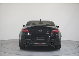 スバル自動車保険プランもご検討ください！スバルではアイサイト車限定のサービスなど、安心で愉しいカーライフのためのSUBARU自動車保険プラン“6 Stars Collection”をご用意しています！