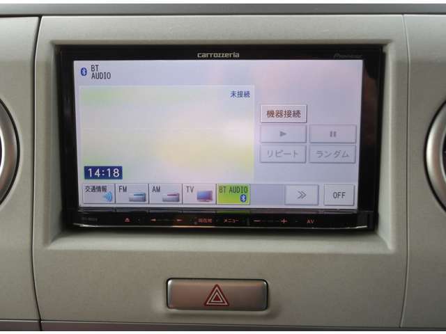 あ、これも凄く嬉しい装備のBTオーディオ。スマホと同期させて音楽が聴けたりしちゃうかも。