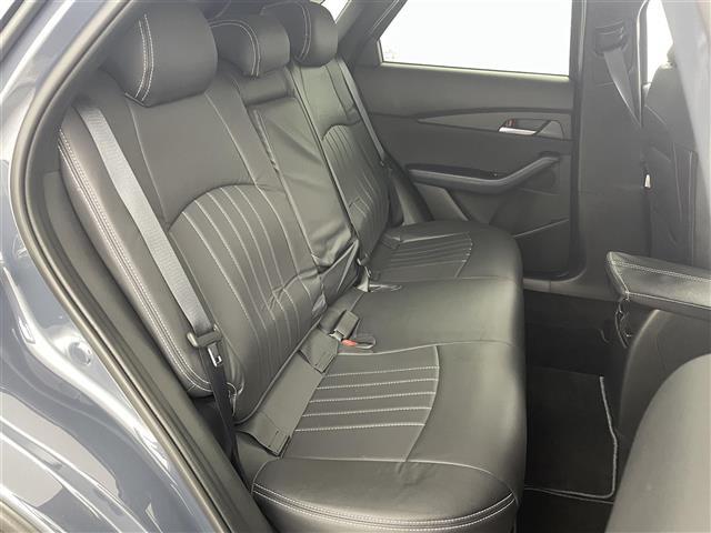 気になる車はすぐにお問い合わせください！画面右側の0066から始まる無料ダイヤルからお問い合わせ下さい！専門スタッフがお車のご質問にお答えいたします！
