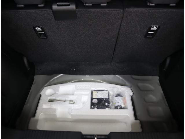 もちろんパンク修理剤＆車載工具完備☆万が一のトラブルに備えて使い方もご説明いたします♪