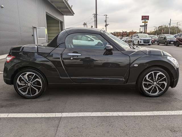 人気車種随時取り揃えております。是非お気軽にご来店ください。