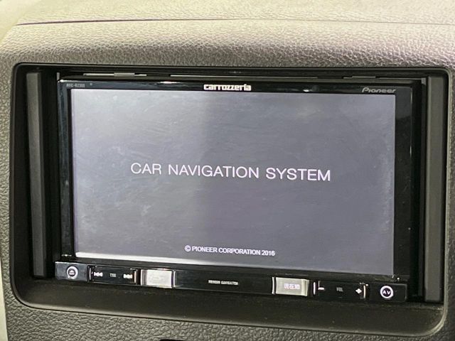【ナビゲーション】使いやすいナビで目的地までしっかり案内してくれます。各種オーディオ再生機能も充実しており、お車の運転がさらに楽しくなります！！